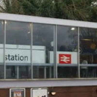 /wp-content/uploads/2016/12/cropped-cropped-Sevenoaks-Station-Building-Nigel-Chadwick-300x300.jpg